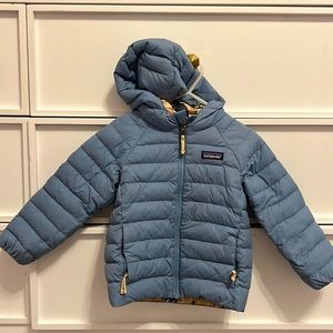 Patagonia Reversible Down Sweater Hoody 3T good used condition.